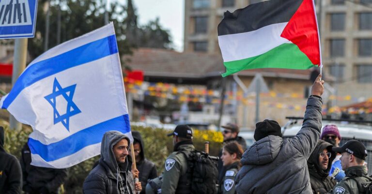 israel-palestine-flags-jerusalem.JPG