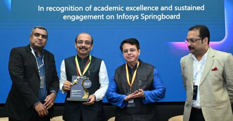 jyothi-engineering-college-infosys-award.jpg