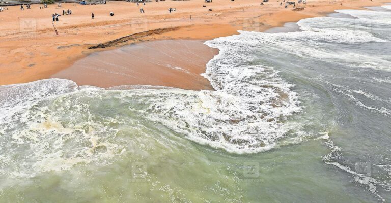 kollam-beach-2.jpg