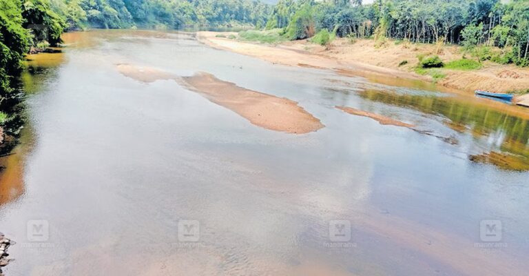 pamba-river-drying-1.jpg