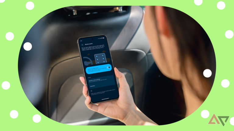 person-holding-an-android-phone-with-motion-assist-enabled-inside-a-moving-car.png