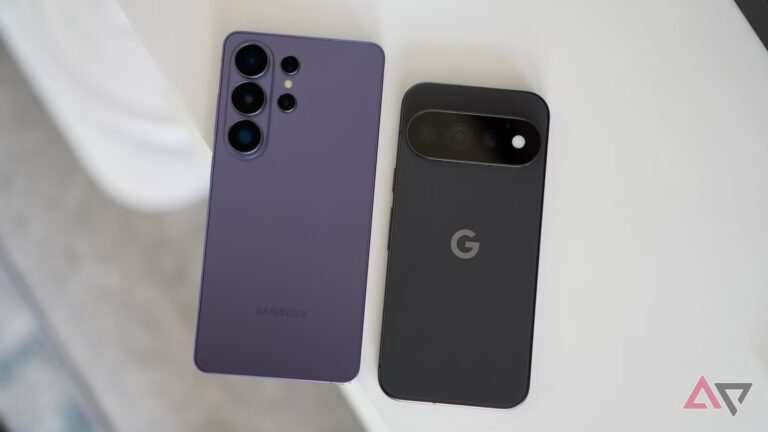 pixel-11-pro-galaxy-s26-ultra-backs.JPG