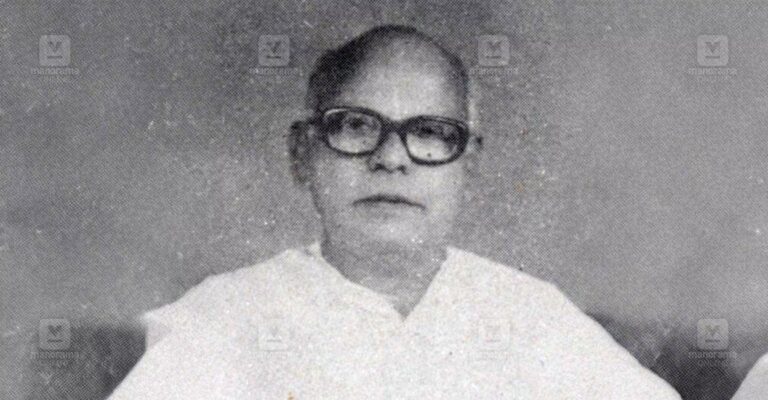 pk-krishnankutty-manorama-archives.jpg