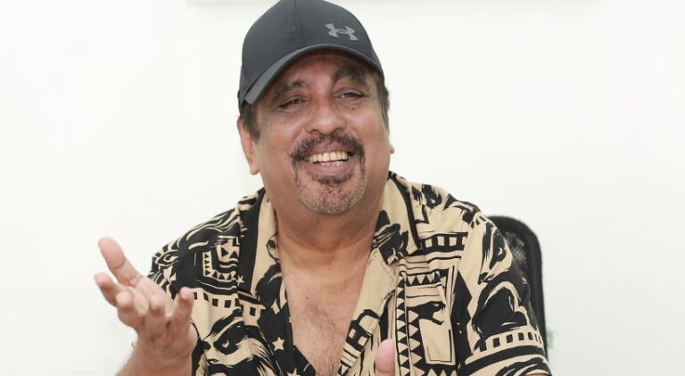 raveendran.jpg
