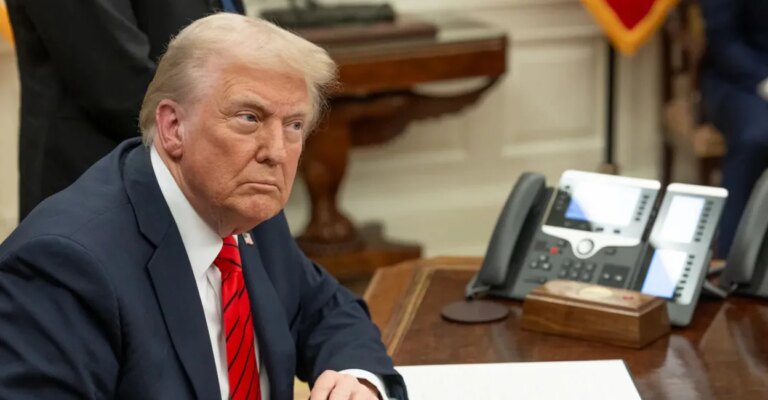 trump-wh2-sep30a.jpg