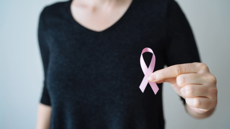 w-1280h-720format-jpgimgid-01kbhbkyr5enz5mzycdwxdstf5imgname-breast-cancer-1764740430597.png