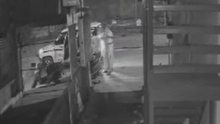 w-1280h-720format-jpgimgid-01m1sb8wcbc1nj8tn5hbc9f22kimgname-pandalam-police-attack-178863082330.jpeg