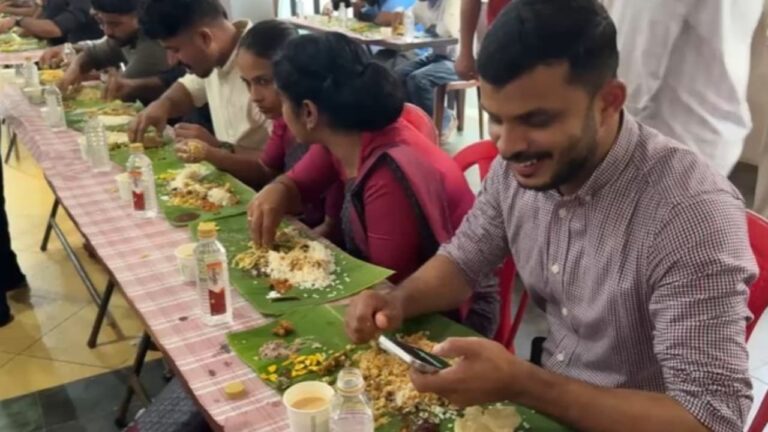 w-1280h-720format-jpgimgid-01m2jyf9yxhygt3pamhhwhxt0gimgname-mukkam-kvves-onam-sadhya-1789489817.jpeg