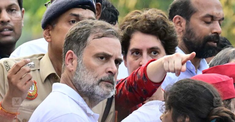 5-rahul-gandhi-priyanka-india-bloc-delhi-protest-12-10-2026.jpg