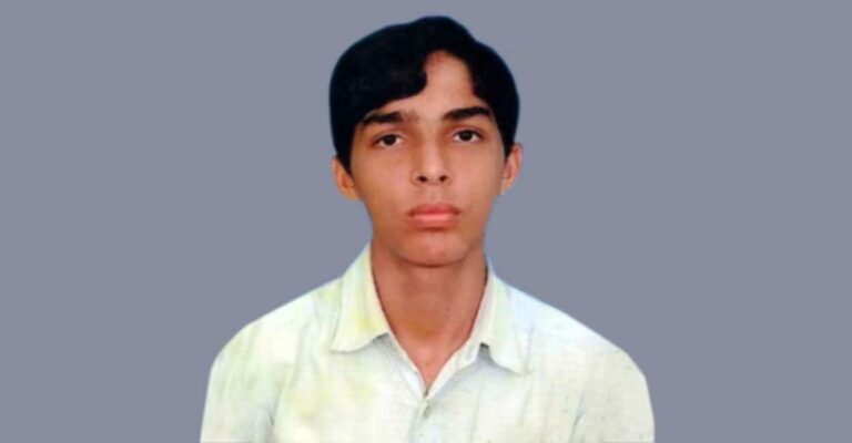 ariyil-shukoor.jpg