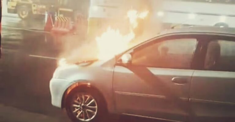 car-fire-thrissur.jpg