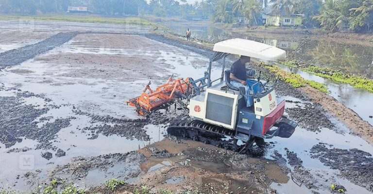 chinese-track-tractor-kuttanad-farming-1.jpg
