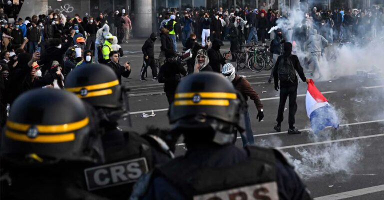 france-students-protest.jpg