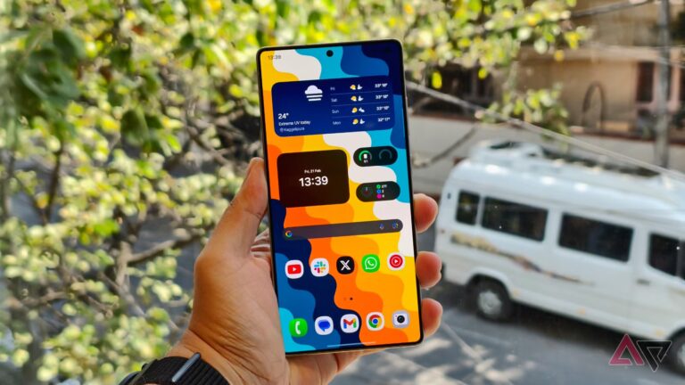galaxy-s25-ultra-display-2.jpg