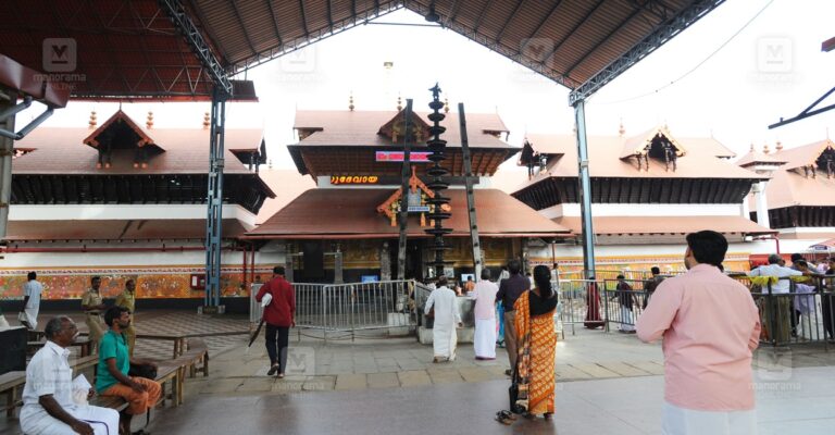 guruvayur-temple-1.jpg