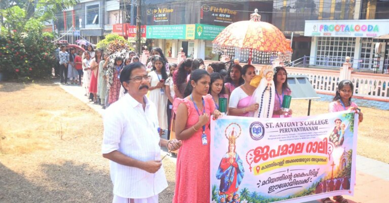 jesus-youth-rosary-rally-kanjirappally.jpg