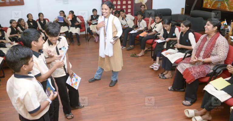 kozhikode-collector-madhavikutty-1.jpg