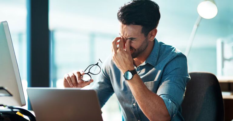 layoff-employee.jpg