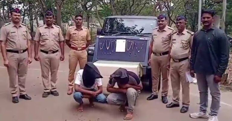mumbai-gold-theft-arrest.jpg
