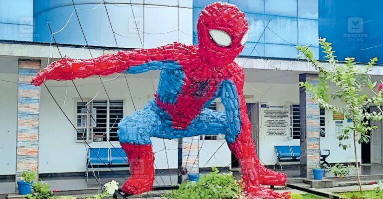 plastic-spiderman-kattappana-1.jpg
