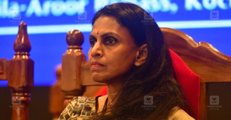 r-sreelekha-1.jpg