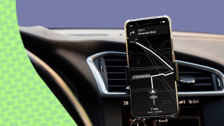 smartphone-mounted-in-a-car-showing-google-maps-in-power-saving-navigation-mode.png