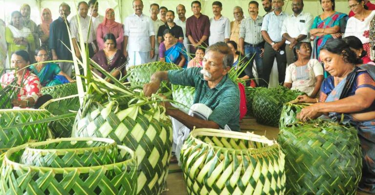 vallam-medayal-competition-2.jpg