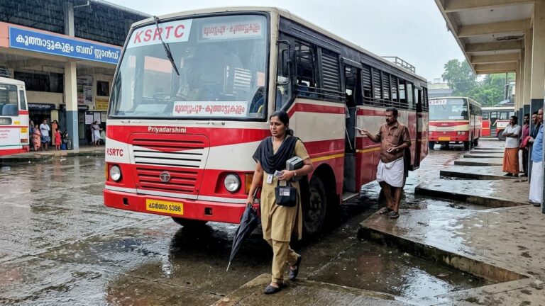 w-1280h-720format-jpgimgid-01m005yqz8c5p64f2zzqmtepqjimgname-ksrtc-priyadharsini-1786712645608.j.jpeg
