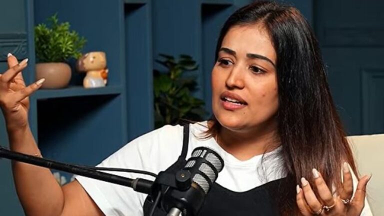 w-1280h-720format-jpgimgid-01m4fkx3fwfjt9yg049n9dnvp8imgname-actor-anumol-says-about-her-husband.jpeg