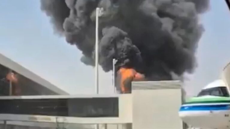 w-1280h-720format-jpgimgid-01m4m23n6a4ep2c2snr2ak698jimgname-riyadh-airport-attack-1791674668234.jpeg