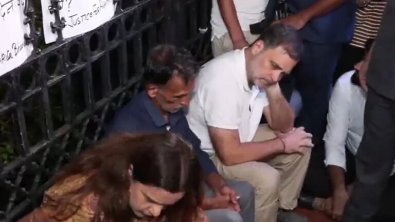 w-1280h-720format-jpgimgid-01m4xm0c3a4nstg2bh4t60ps2vimgname-rahul-gandhi-with-ankita-bhandari-f.jpeg