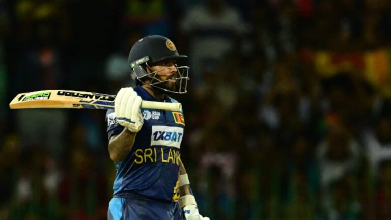 Kusal-Mendis-1694720230226_1280x720xt.jpg